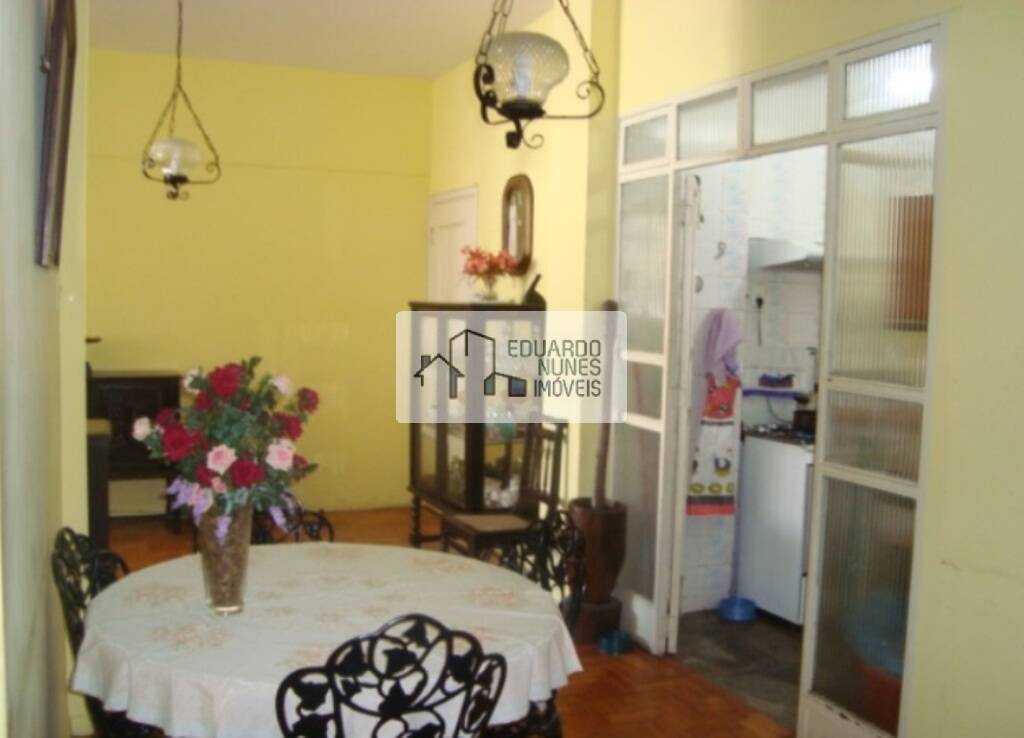 Apartamento à venda com 4 quartos, 135m² - Foto 6