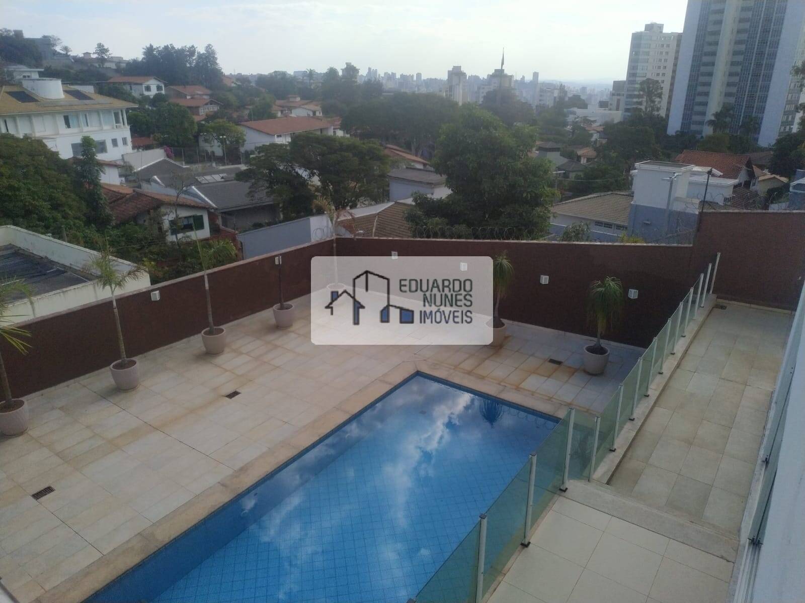 Casa à venda com 5 quartos, 970m² - Foto 25