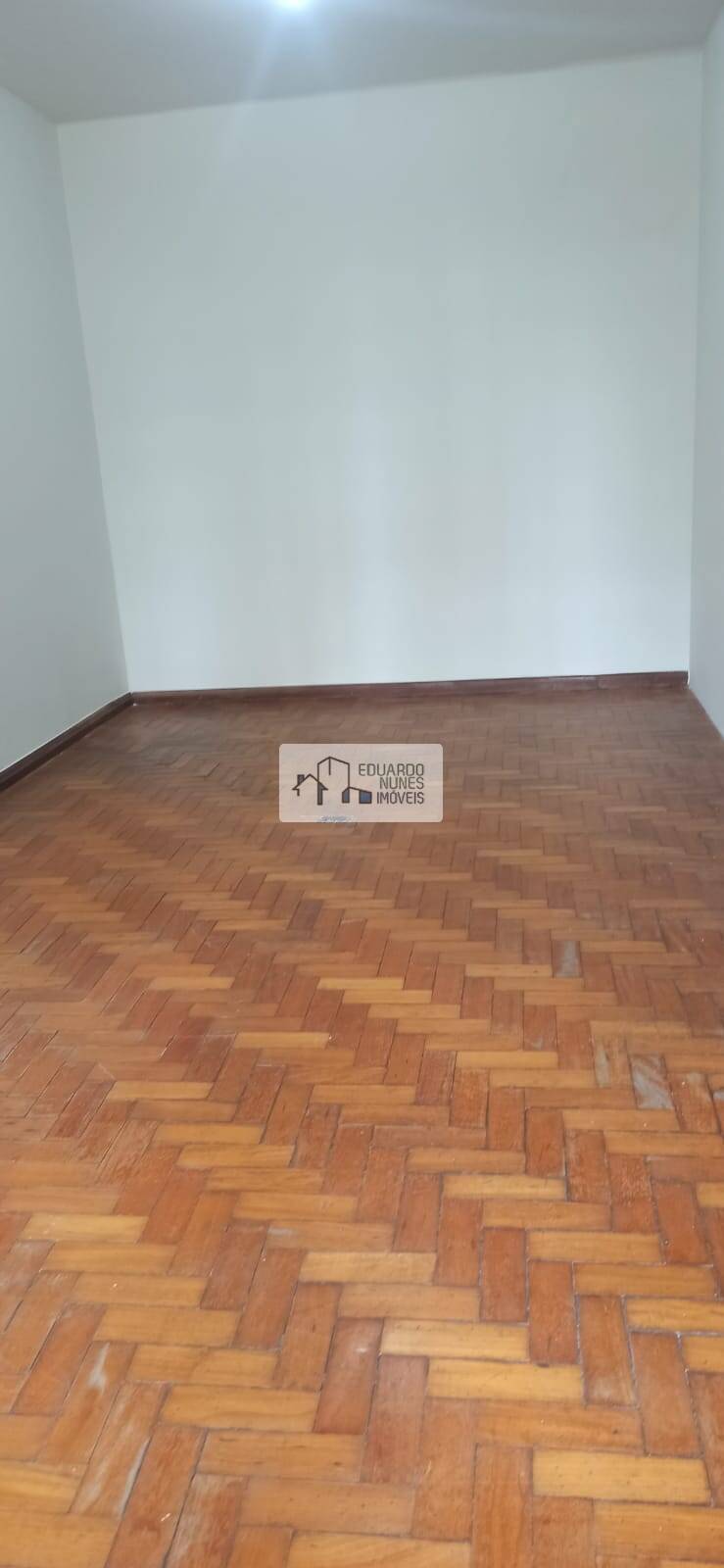 Casa à venda com 6 quartos, 360m² - Foto 8