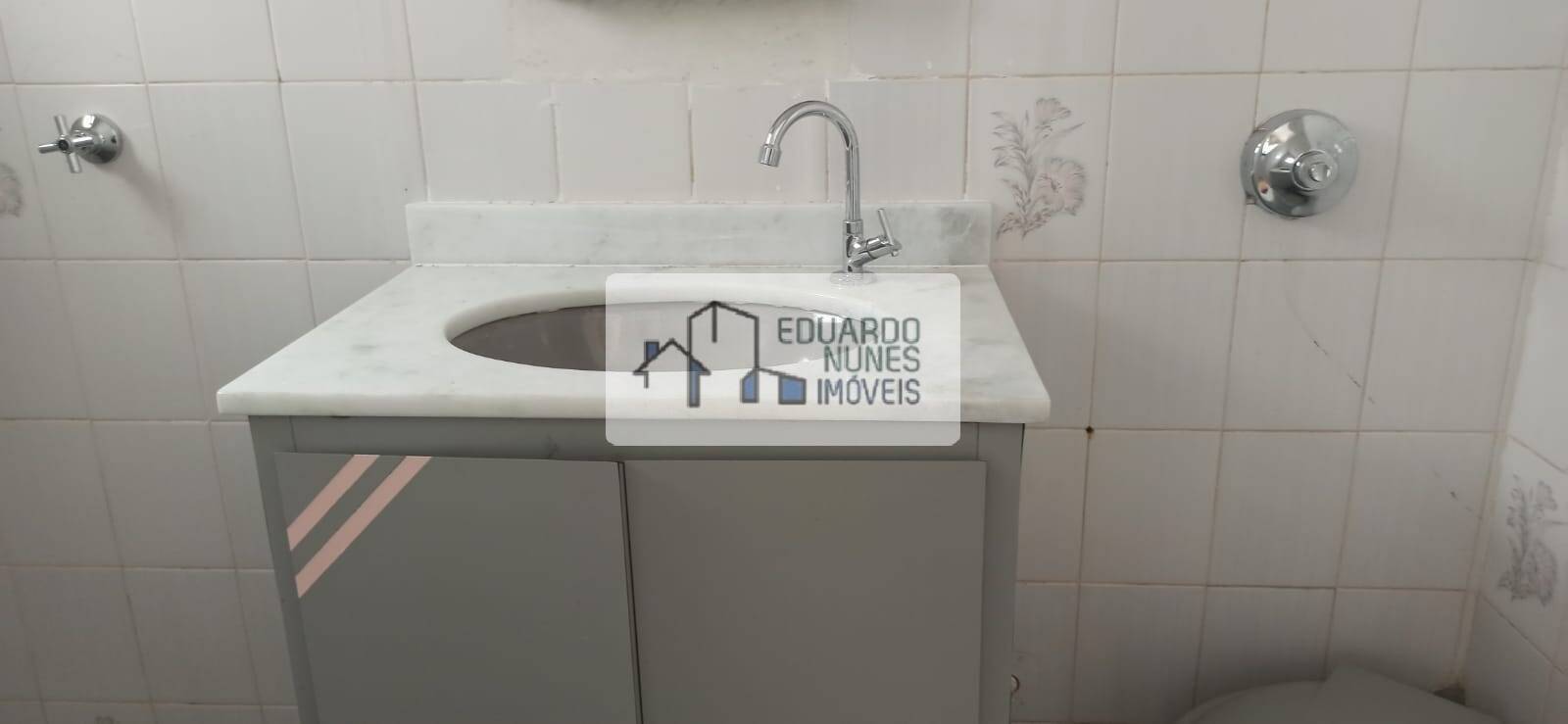 Casa à venda com 6 quartos, 360m² - Foto 15