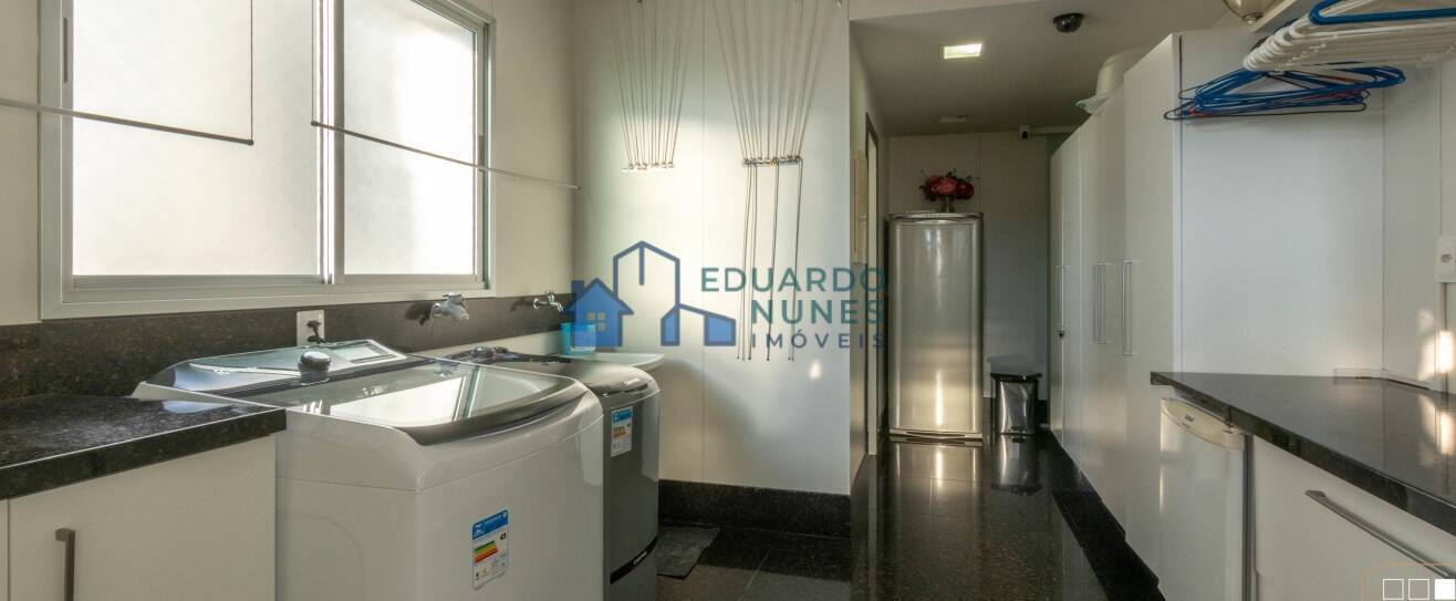 Apartamento à venda com 4 quartos, 243m² - Foto 12